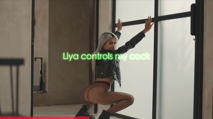 Liya's E-STIM Tease And Cum